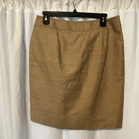 Anne Klein button front skirt - Picture 2 of 4